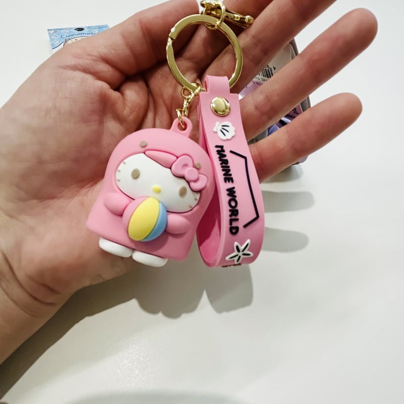 マリンワールド×ハローキティ】立体ラバーキーホルダー | すいそう