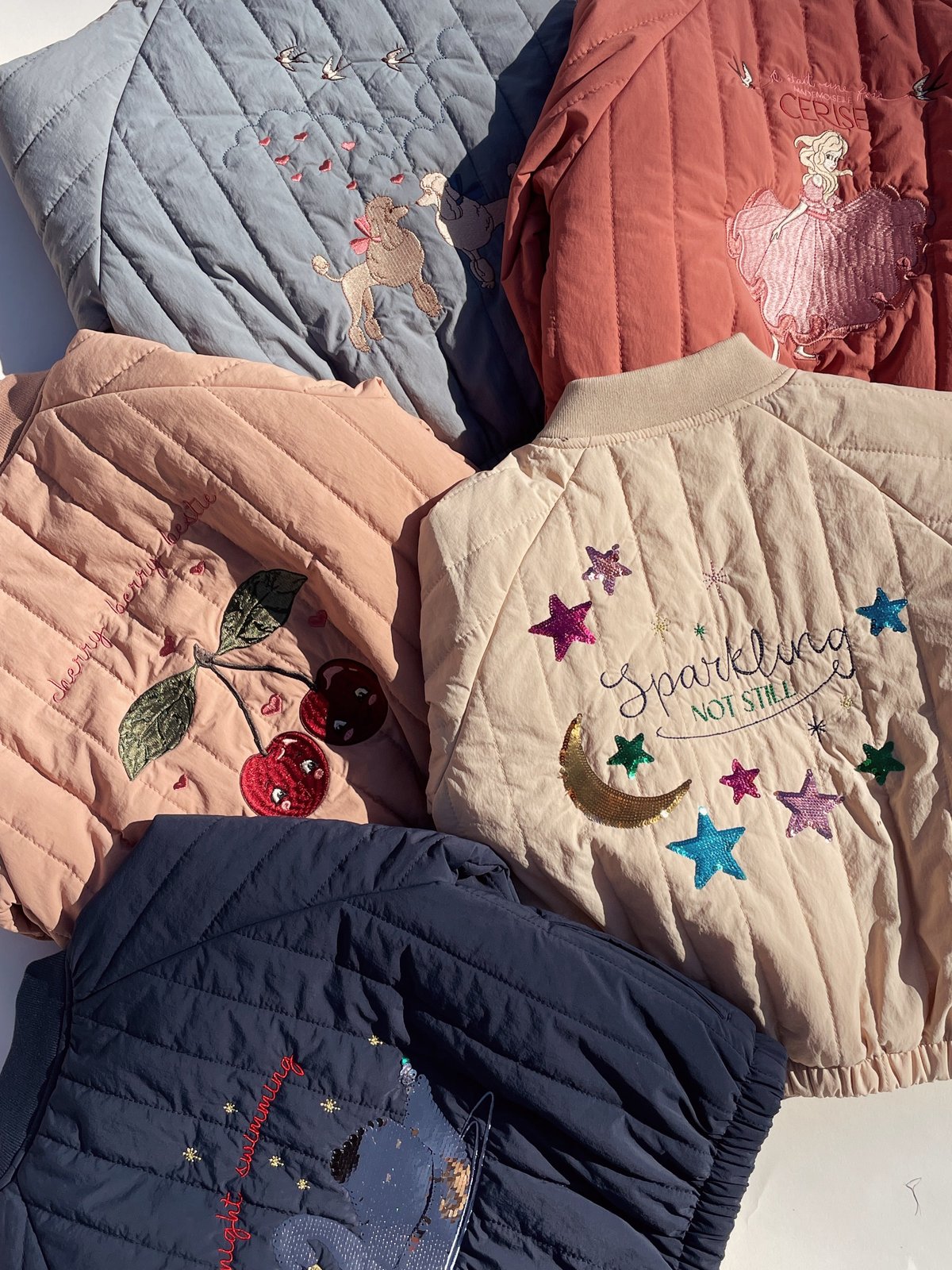 KONGESSLOEJD - JUNO FRILL BOMBER JACKET | CAN