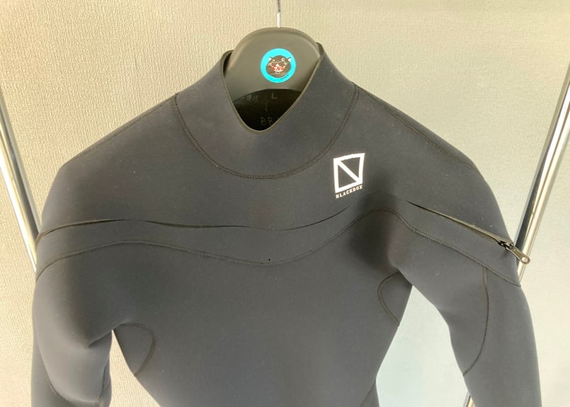 BLACKBOX wetsuits | CNA SURFSHOP