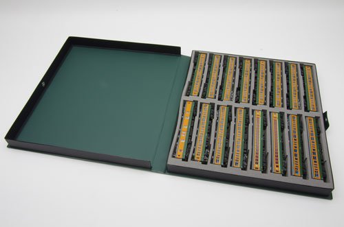 CASCO】7月12日メーカー出荷 湘南色の21m級16両用ケースなど #キャスコ