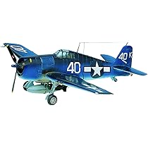 Amazon | 童友社 1/72 アメリカ海軍 雷撃攻撃機 TBF-1 “アヴェンジャー
