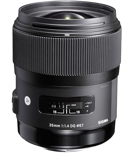 Amazon.com : Sigma 35mm F1.4 Art DG HSM Lens for Nikon, Black, 3.7