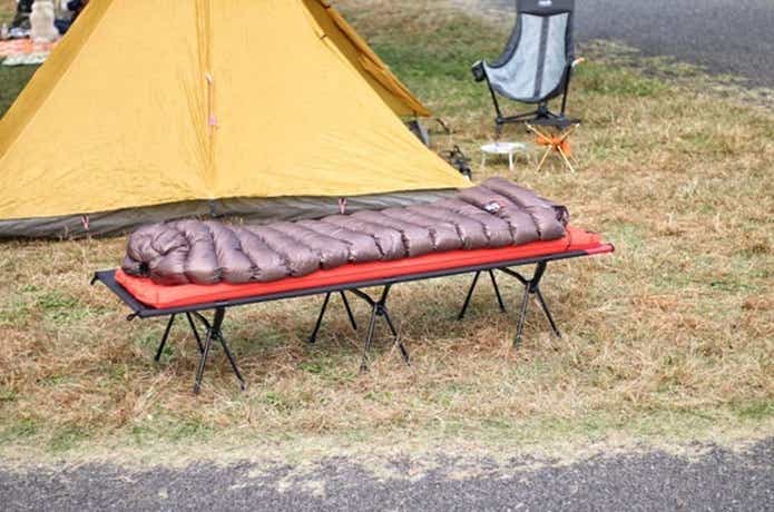 セットでこの価格？！NANGAの「ダウンシュラフ＋マット」がコスパ良好