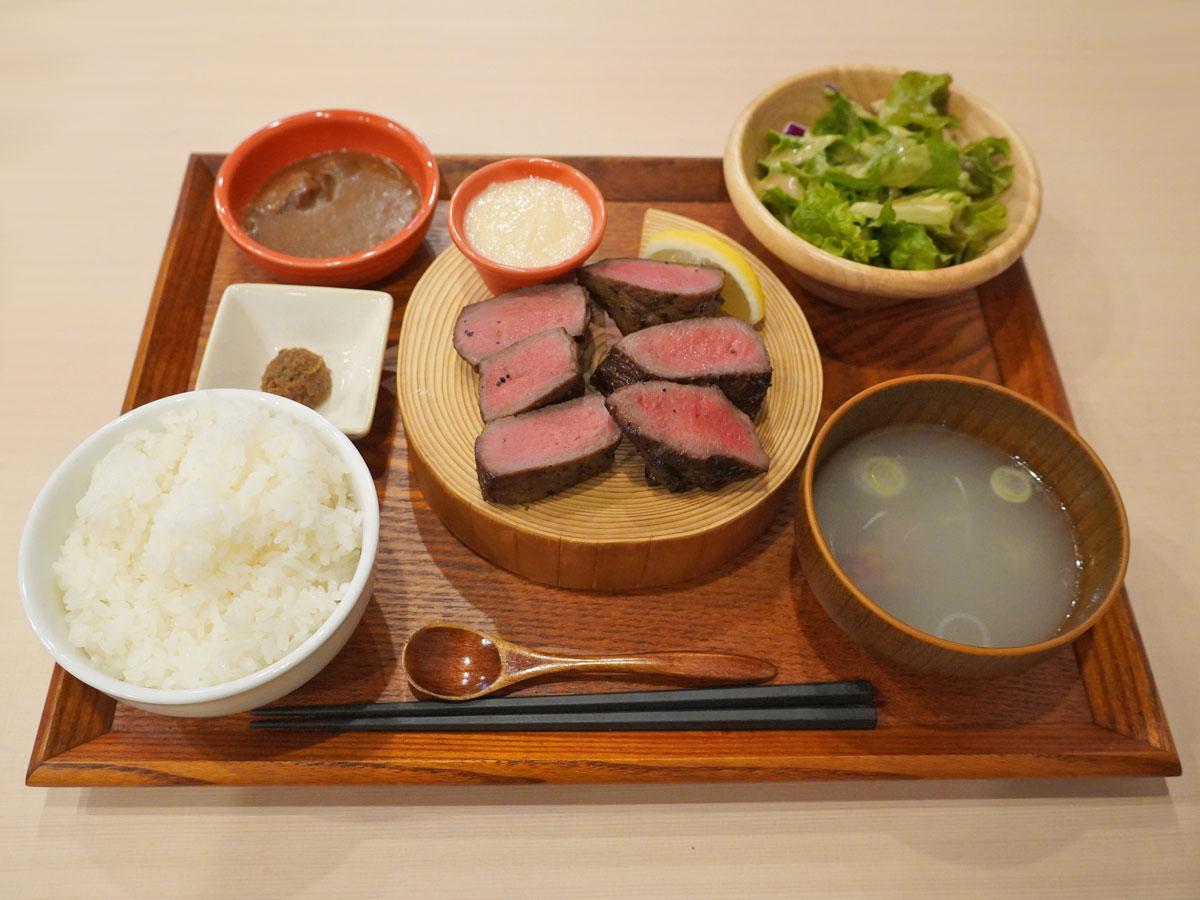 DIMOO たい焼き」のイメージ＝アートトイ「ポップマート」、表参道で