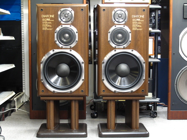 DS-77HR WN+DK-77 WN DIATONE - HiFi-Do McIntosh/JBL/audio-technica