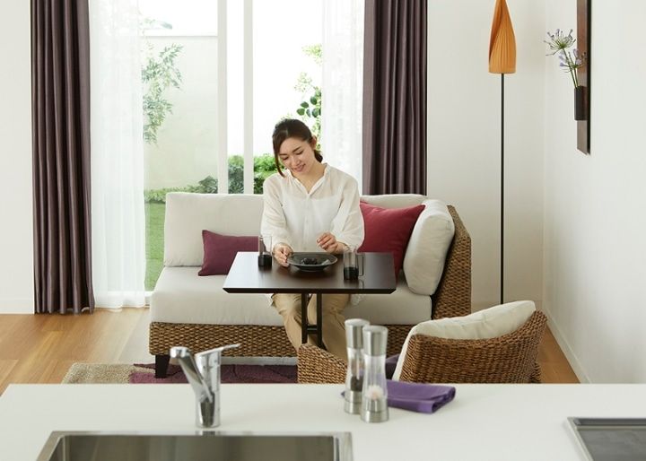 カフェ・テーブルv04～2人掛け～自宅で簡単にカフェ気分を味わえるロー