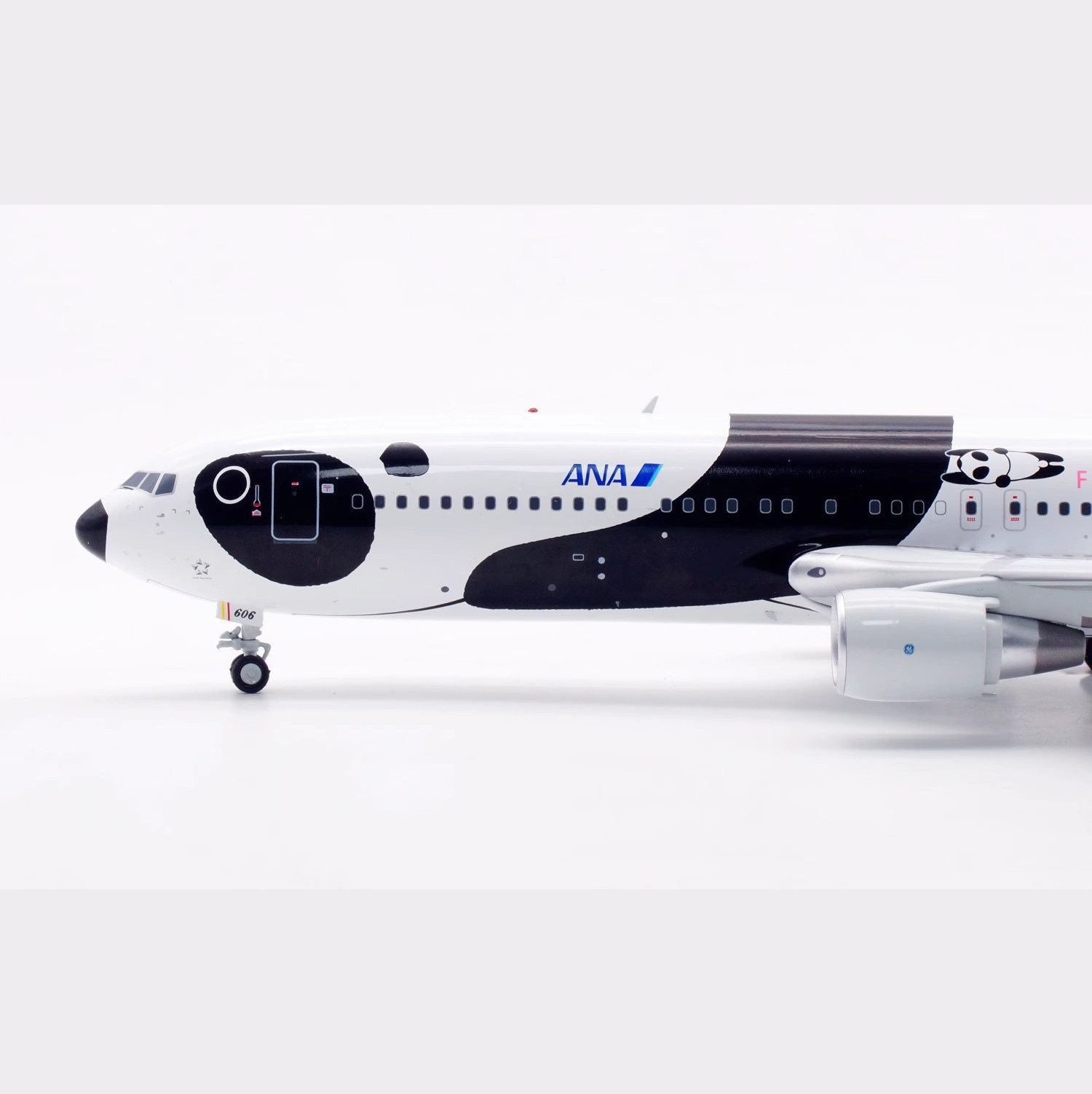 B-Models 1/200 ANA Boeing 767-300ER JA606A B-763-ANA-606 Finished