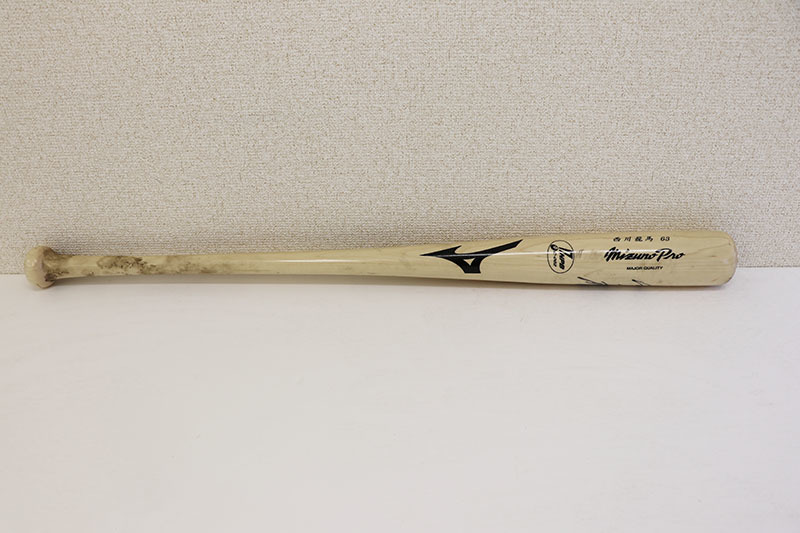 西川龍馬 実使用サイン入りNPB公認バット 西川龍馬 実使用サイン入り
