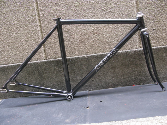 美品 NJS LEVEL ピストフレーム 競輪 レベル クロモリ MAXフォーク 美