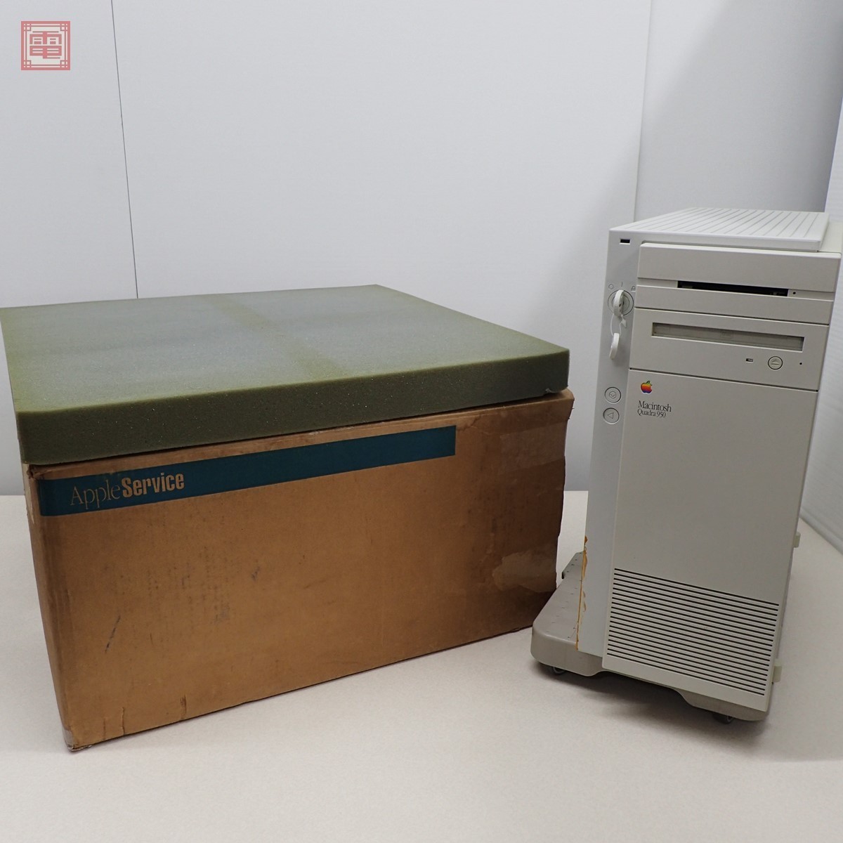 全体的に状態が悪い】Apple Macintosh Quadra 950（M4300）本体 箱付