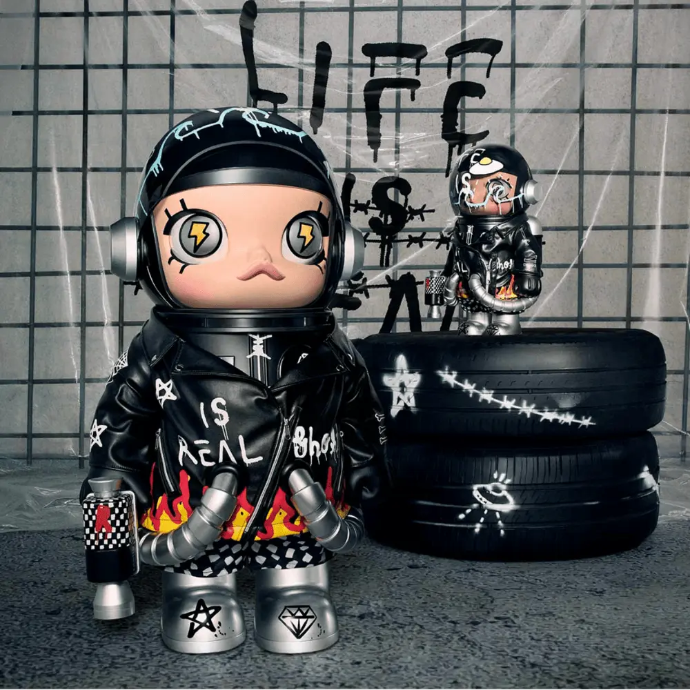 MEGA SPACE MOLLY 400% TREVOR ANDREW | AREA 02 — Asia's Premier