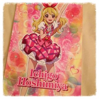 アイカツ♡星宮いちごポスターの通販 by XXX｜ラクマ