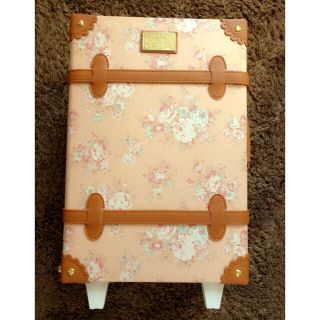 LIZ LISA（スーツケース/キャリーバッグ）のフリマアイテム一覧