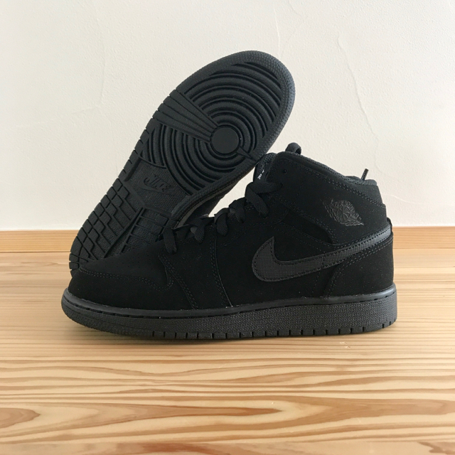 NIKE - NIKE AIR JORDAN 1 MID BG オールブラック 24cmの通販 by ぞ