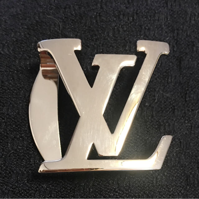 LOUIS VUITTON - ぴたろう様専用 ルイ ヴィトン ベルトバックルの通販