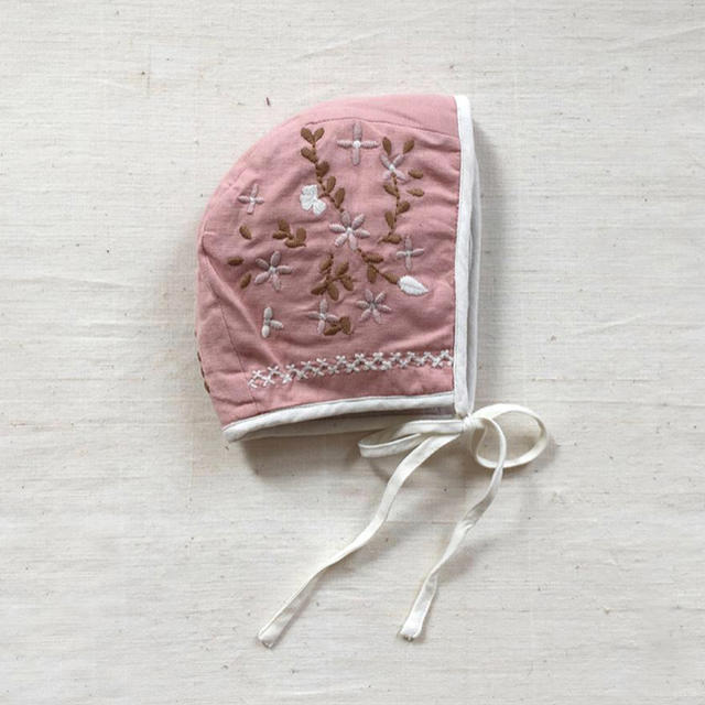 ハグ様♡Apolina 刺繍ボンネット 2018awの通販 by CARAMELCO's shop
