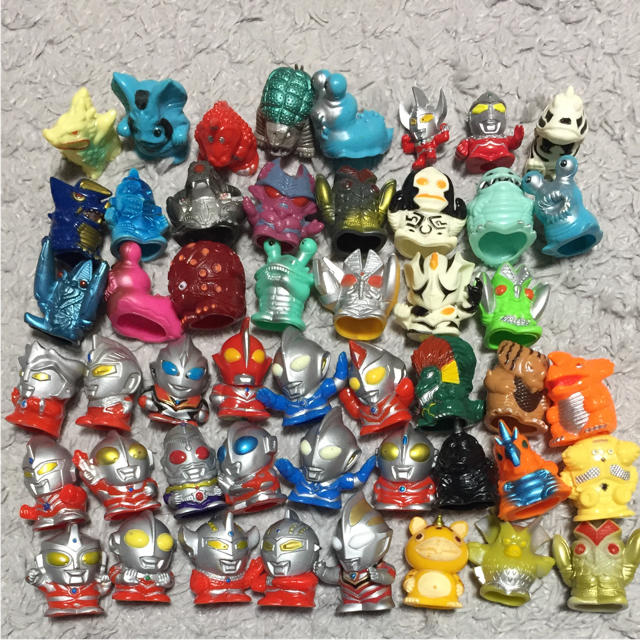 ウルトラマンシリーズ 他おまけ 指人形 ソフビ 62体 まとめ売り