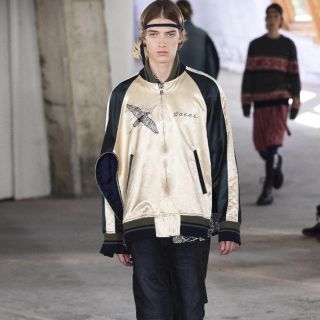 sacai（スカジャン）のフリマアイテム一覧