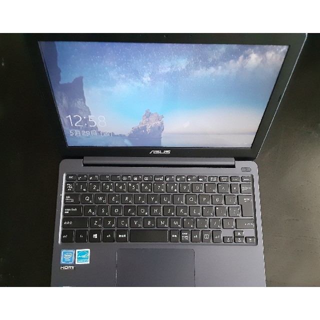 ASUS - ASUS ノートパソコンVivoBook R207N 美品の通販 by ひろきち's