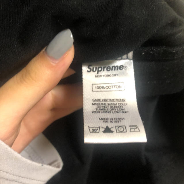 Supreme - 値下げ中supreme ロンTの通販 by チャッピーshop