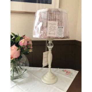 LAURA ASHLEY（ライト/照明/LED）のフリマアイテム一覧