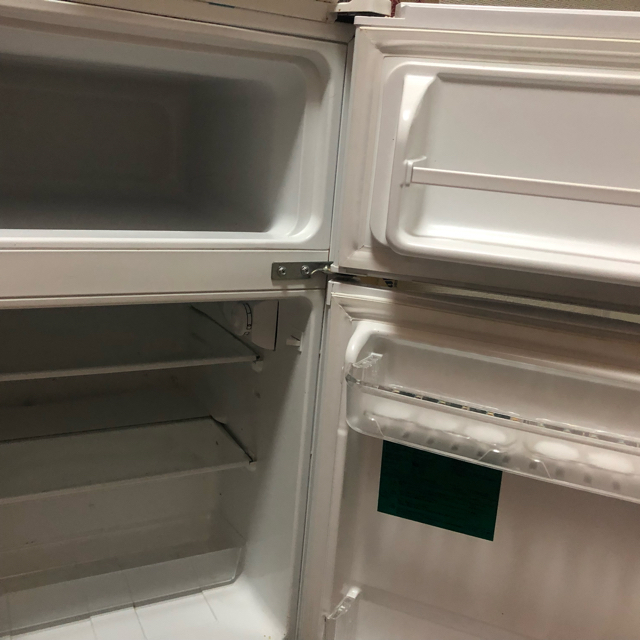 Haier - 一人暮らしにぴったり小型冷蔵庫の通販 by HEALER's shop