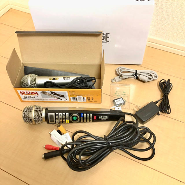 美品】OnSTAGE パーソナルカラオケ PK-114GT ペアマイク付きの通販はau