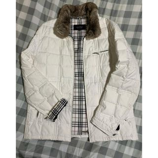 BURBERRY（ダウンジャケット ・ ホワイト/白色系）のフリマアイテム一覧