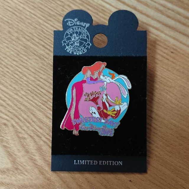 Disney - ディズニー ロジャーラビット・ジェシカラビット ピンバッジ