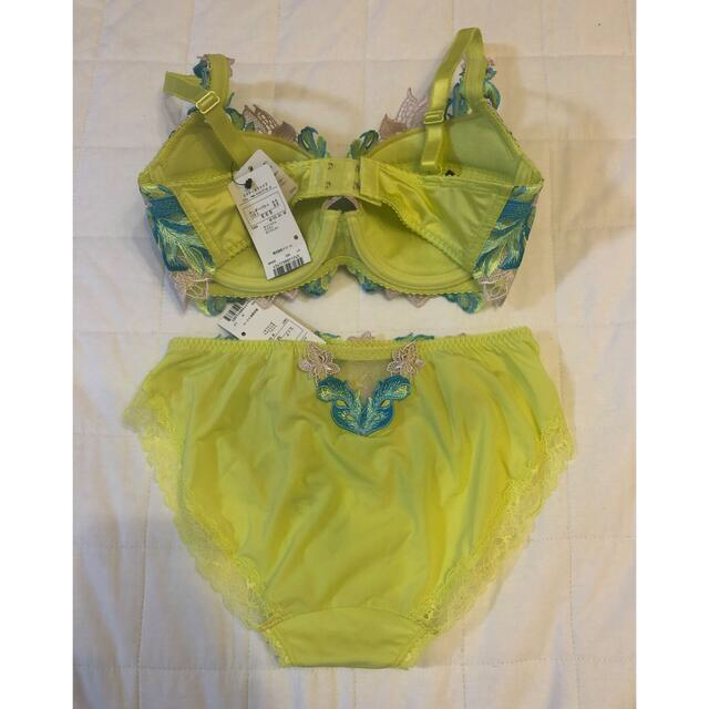 Wacoal - 新品 ワコール スタディオファイブ ブラジャー E65 ショーツM