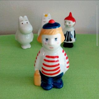 トゥーティッキのフリマアイテム一覧