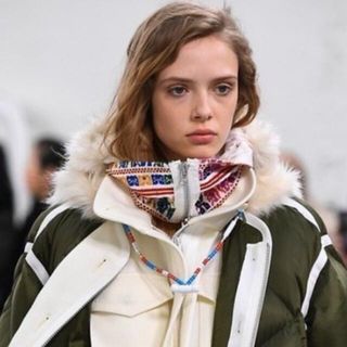 sacai（ネックウォーマー）のフリマアイテム一覧