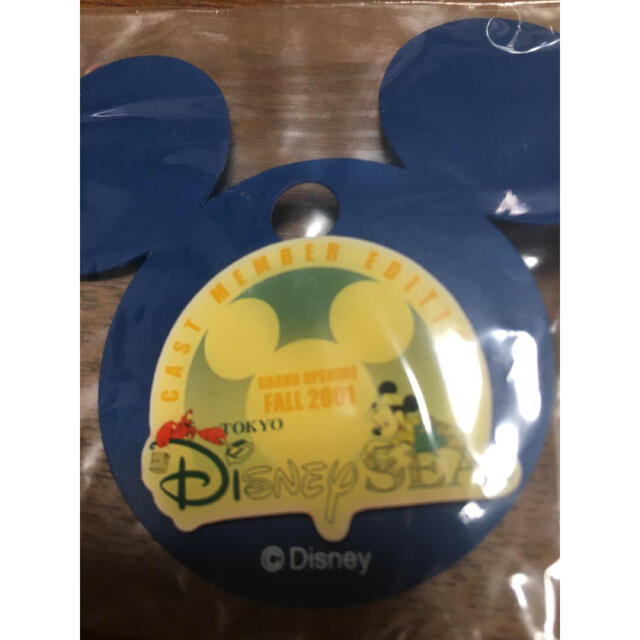 Disney - 東京ディズニーシー☆キャスト限定 メダル／ピンバッジの通販