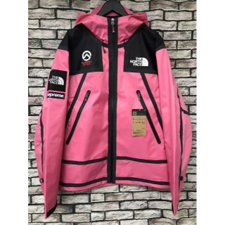 Supreme（マウンテンパーカー ・ ピンク/桃色系）のフリマアイテム一覧