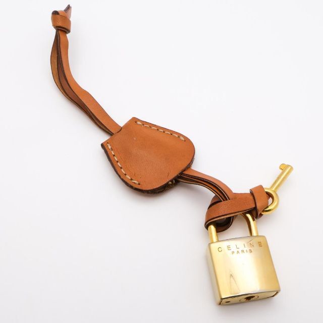 CELINE - 《一点物》CELINE 南京錠 カナデ ゴールド 鍵 パドロック