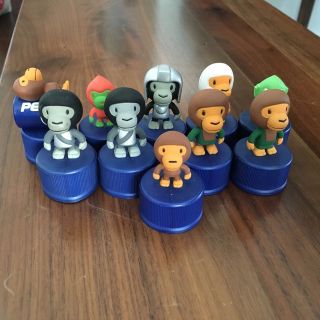 A BATHING APE - APEとペプシのコラボのボトルキャップの通販 by