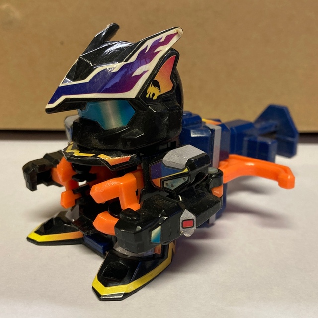 ビーダマン バリアントワイバーン ※ビー玉3個、取説付きの通販 by やー