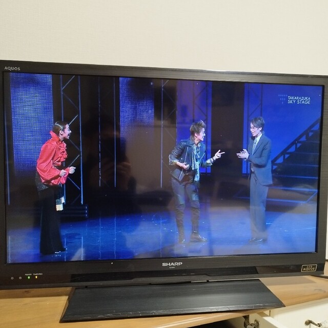 SHARP - 【中古】2013年製 SHARP 液晶テレビ 32型の通販 by marumo's