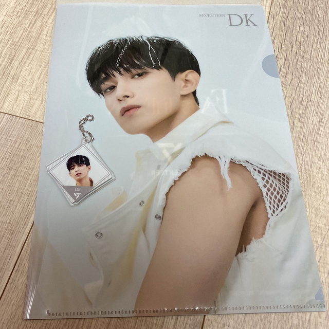 SEVENTEEN - ドギョム dk ガチャガチャ facethesun クリアファイル