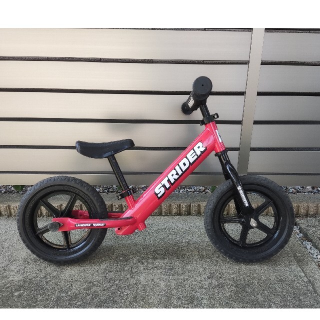 STRIDA - 良品 ストライダー Strider 赤 バランスバイクの通販 by