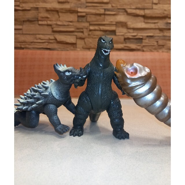 昭和時代のソフビ怪獣「山勝製」ゴジラ モスラ幼虫 アンギラスの通販