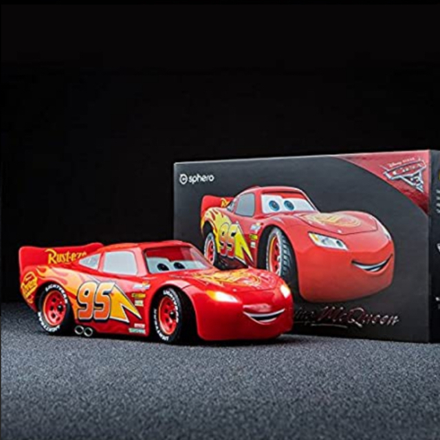 日本語！動くしゃべる！カーズ ！ライトニングマックイーンの通販 by