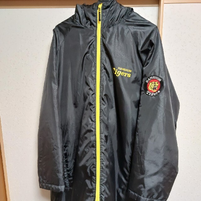 ☆タグ付き☆HANSHIN Tigers阪神タイガース ベンチコート 刺繍ロゴ