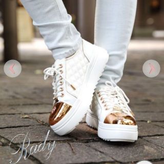 Rady（スニーカー）のフリマアイテム一覧