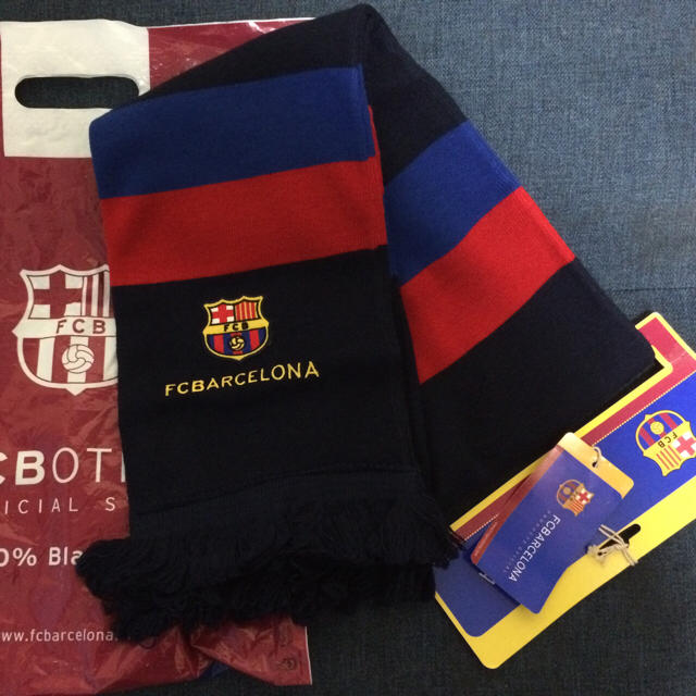 公式】FCバルセロナ マフラー 新品の通販 by domus1913's shop｜ラクマ