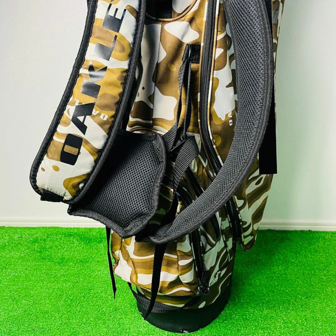 やぁちゃん OAKLEY 迷彩柄 カモ柄 キャディバッグ やぁちゃん OAKLEY