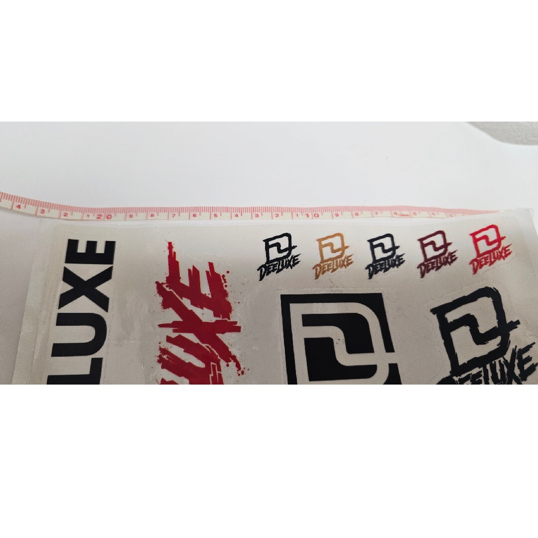 DEELUXE - ディーラックス ステッカーの通販 by にゃー's shop｜ディー