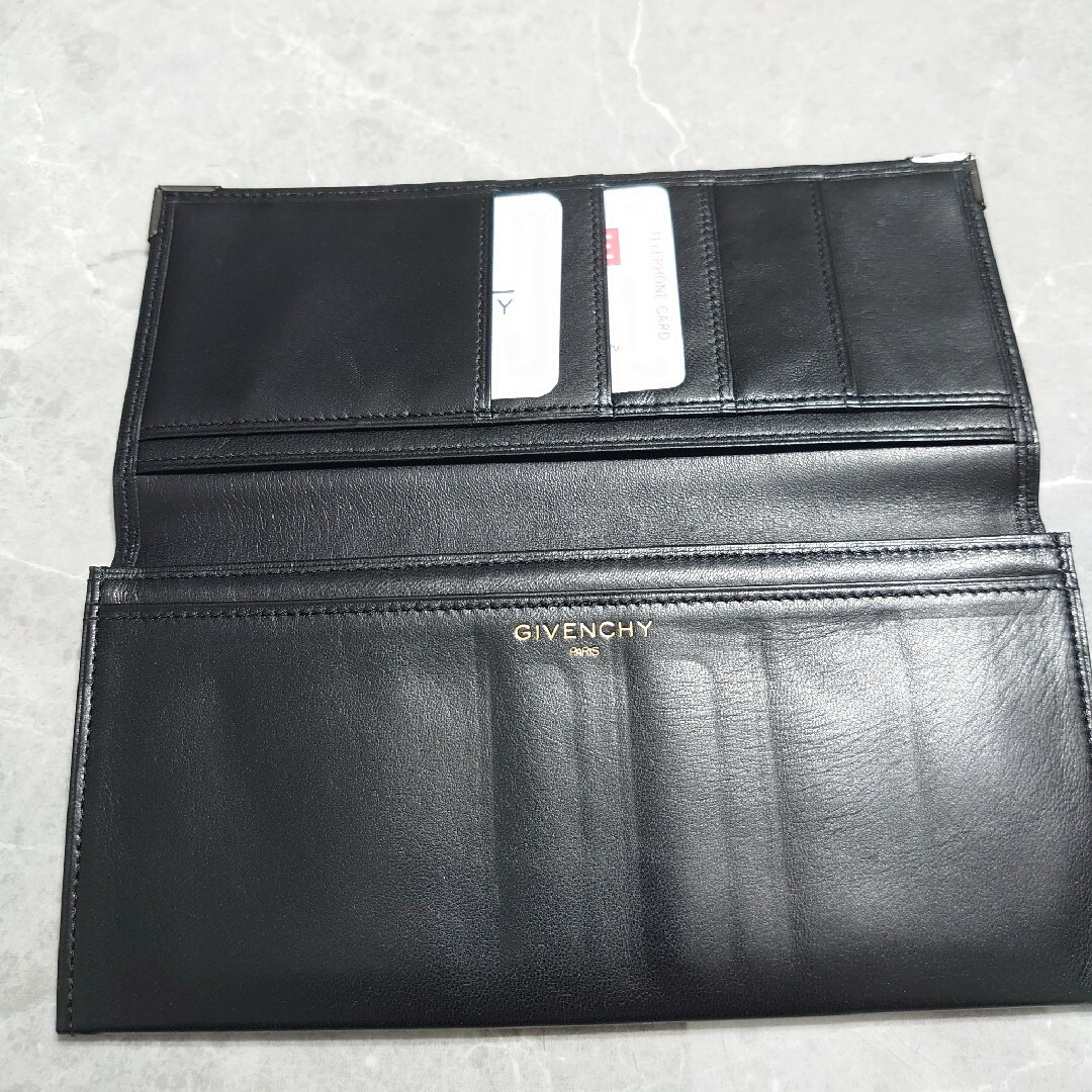 GIVENCHY - 【未使用】GIVENCHY ジバンシー 長財布の通販 by