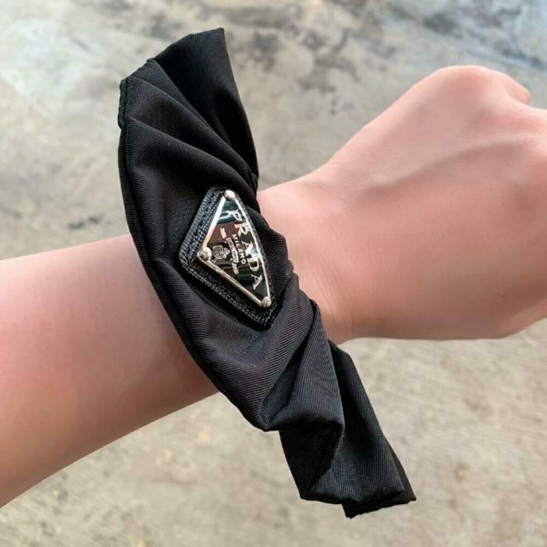 PRADA - PRADA プラダ Re Nylon シュシュ ナイロン ブランド お洒落