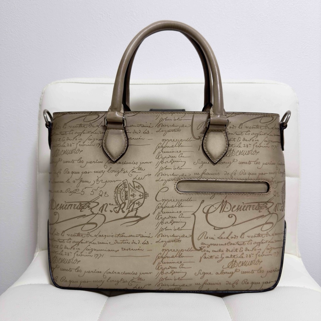 yuki】24年2月購入 ベルルッティ トゥジュール 保存袋証明書 yuki様